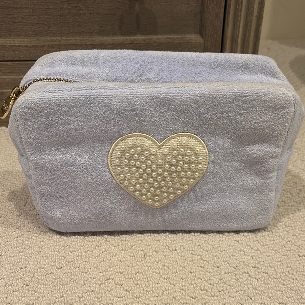 Stoney Clover Lane medium insulated pouch.